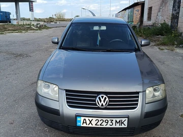 Авто Volkswagen Passat Sedan 2001 № 7987127