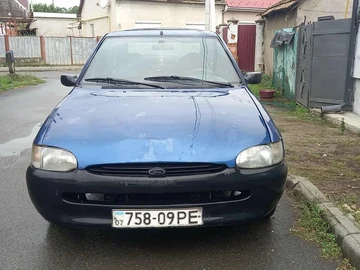 Авто Ford Escort 1998 № 7987142