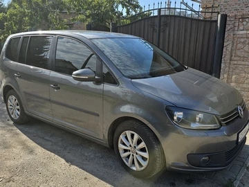 Авто Volkswagen Touran 2012 № 7987223
