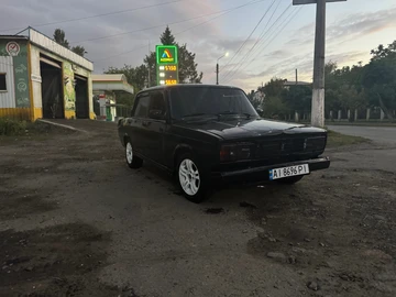 Авто ВАЗ 2105 1995 № 7987246
