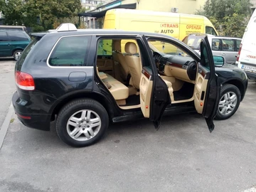 Авто Volkswagen Touareg 2006 № 7987283
