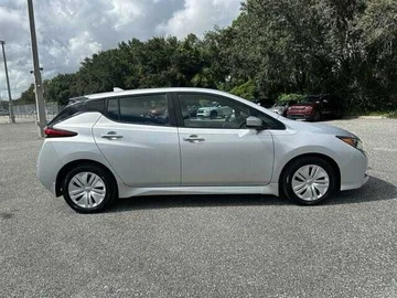 Авто Nissan Leaf 2023 № 7987465