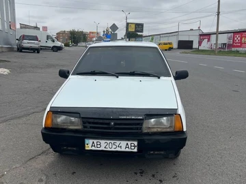 Авто ВАЗ 2109 1995 № 7987514