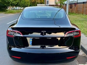 Авто Tesla Model 3 2019 № 7987517