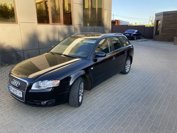 Авто Audi A4 2007 № 7987524
