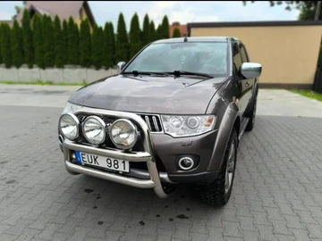 Авто Mitsubishi L 200 2009 № 7987612