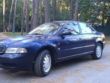 Авто Audi A4 1997 № 7987616