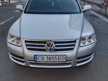 Авто Volkswagen Touareg 2005 № 7987627