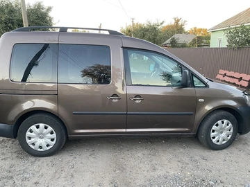 Авто Volkswagen Caddy 2010 № 7987799