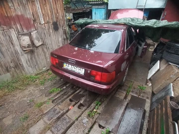 Авто Audi A6 1995 № 7987824