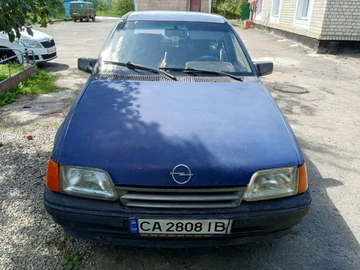 Авто Opel Kadett 1987 № 7988008