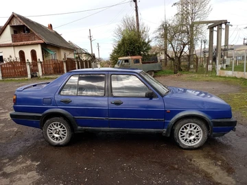 Авто Volkswagen Jetta 1986 № 7988287