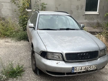 Авто Audi A4 1998 № 7988448