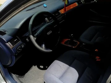 Авто Audi A6 2000 № 7988459