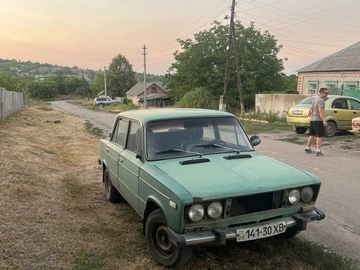 Авто ВАЗ 2106 1989 № 7988488