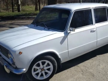 Авто ВАЗ 2101 1982 № 7988498