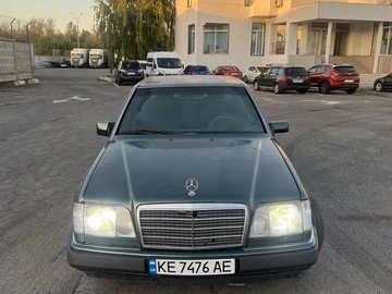 Авто Mercedes W124 1992 № 7988835