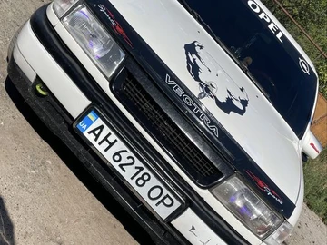 Авто Opel Vectra 1990 № 7988986