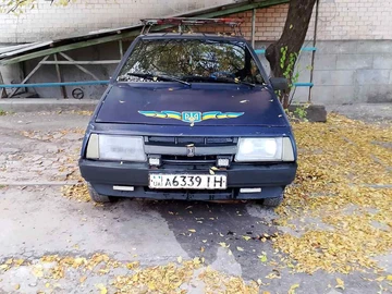 Авто ВАЗ 2109 1988 № 7988993