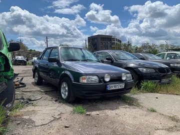 Авто Ford Escort 1989 № 7989129