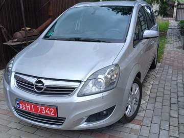 Авто Opel Zafira 2009 № 7989141
