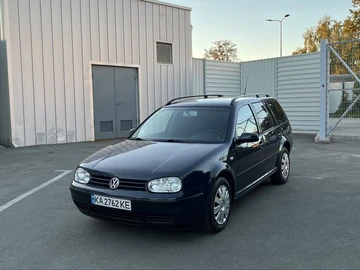 Авто Volkswagen Golf 2002 № 7989144