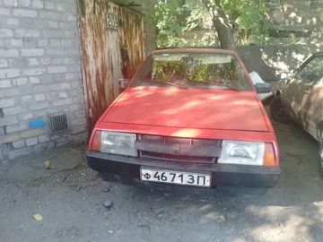 Авто ВАЗ 2109 1991 № 7989149