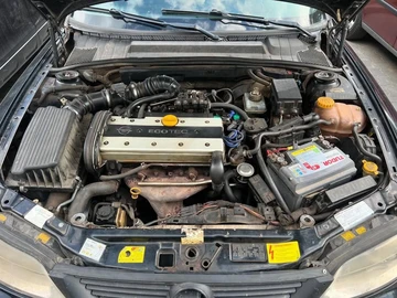 Авто Opel Vectra 2000 № 7989160