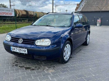 Авто Volkswagen Golf 2000 № 7989212