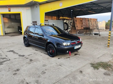 Авто Volkswagen Golf 2002 № 7989334