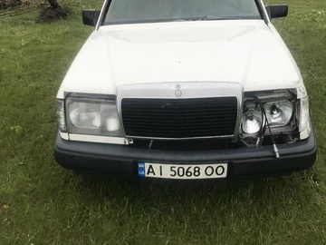 Авто Mercedes 230 1985 № 7989342