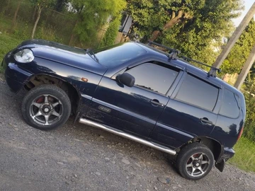 Авто Chevrolet Niva 2004 № 7989406