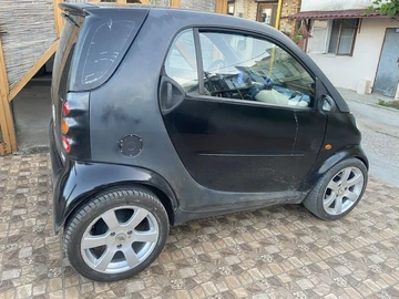 Авто smart Fortwo 2000 № 7989486