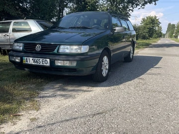 Авто Volkswagen Passat Variant 1996 № 7989574