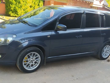 Авто Opel Zafira 2009 № 7989594