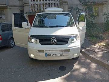 Авто Volkswagen Transporter 2006 № 7989606