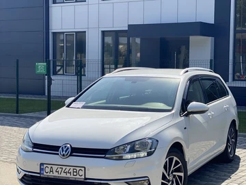 Авто Volkswagen Golf 2018 № 7989620