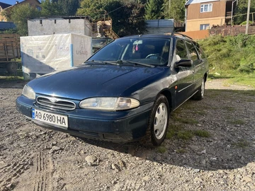 Авто Ford Mondeo 1994 № 7989639