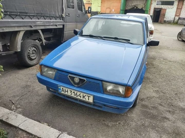 Авто Alfa Romeo 75 1988 № 7989707