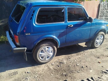 Авто ВАЗ 21214 2012 № 7989750