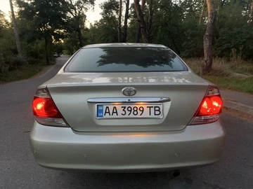 Авто Toyota Camry 2005 № 7989821