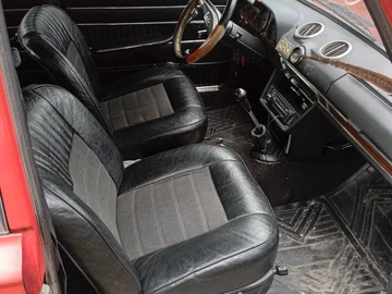 Авто ВАЗ 2103 1978 № 7989823