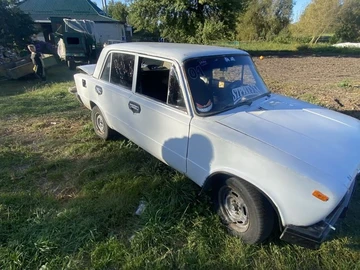 Авто ВАЗ 2101 1988 № 7989893