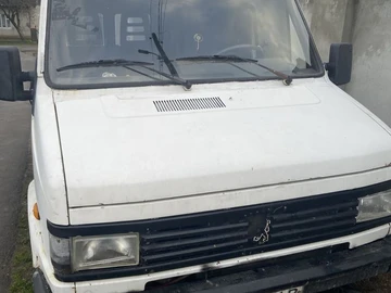 Авто Peugeot Boxer 1993 № 7989918