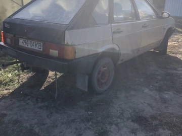Авто ВАЗ 2109 1989 № 7989932