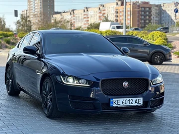 Авто Jaguar Xe 2015 № 7990028