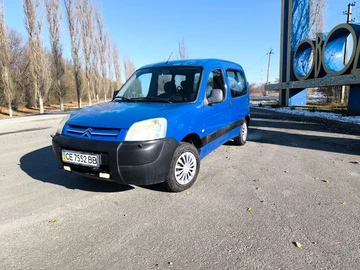 Авто Citroen Berlingo 2004 № 7990044