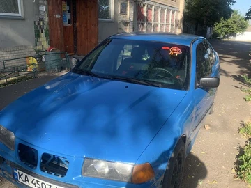 Авто BMW 3 Серия 1998 № 7990046
