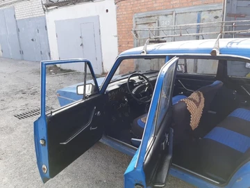 Авто ВАЗ 2103 1977 № 7990101