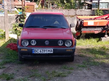Авто Volkswagen Golf 1992 № 7990390